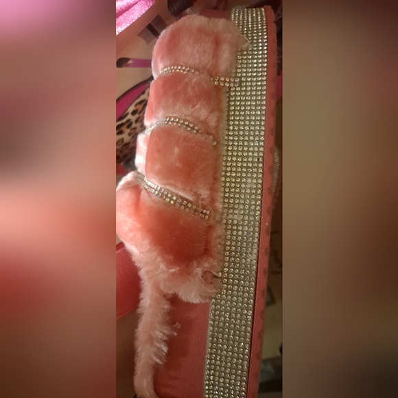 Rhinestone & Fur Sandals - Picture 5 of 6